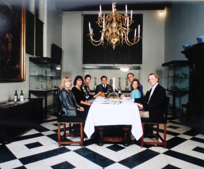 PINK de Thierry, Standing Stone (dineren in het Frans Hals Museum), 1989, Frans Hals Museum, Haarlem