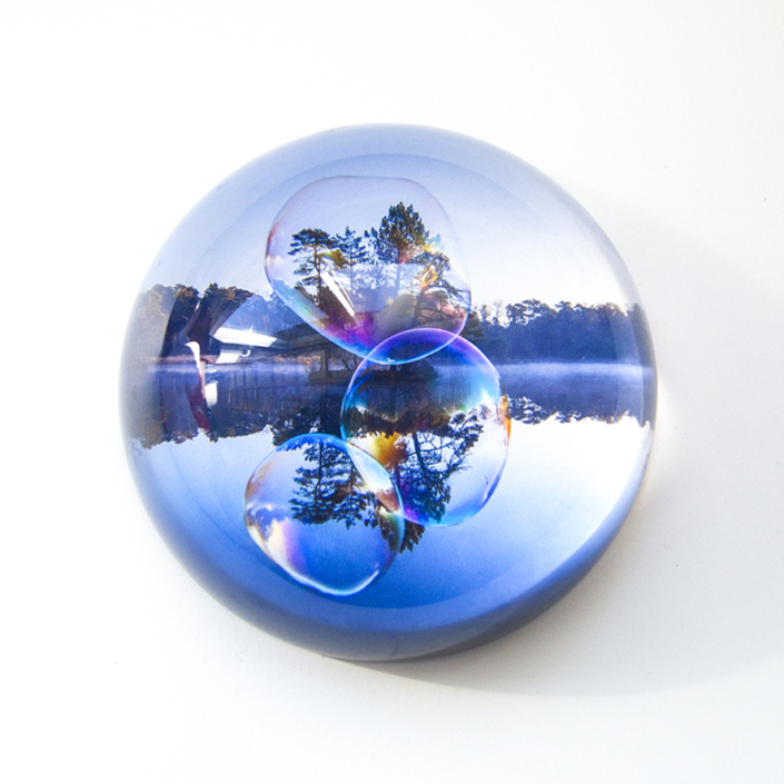 Noortje Haegens – Glass globe